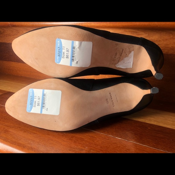 NWT Cole Haan black suede ankle booties, size 11 - Picture 5 of 6
